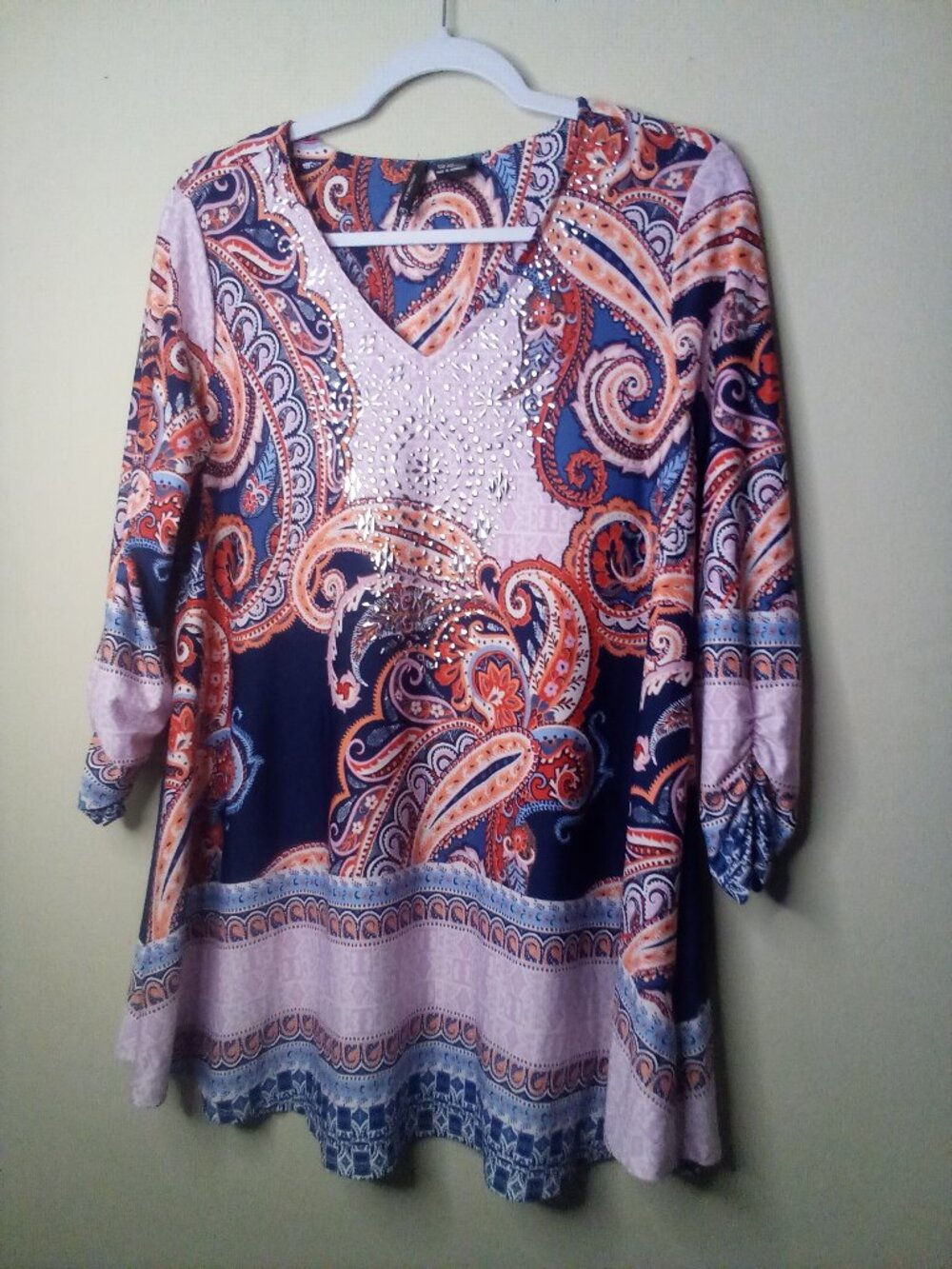 New Directions Blouse Tunic Women S 3/4 Sleeve V-Neck Rhinestones Paisley Blue